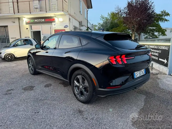 Ford Mustang Mach-E 2021 photo 4