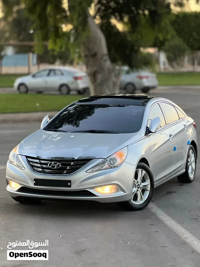 Hyundai Sonata 2012 photo 2