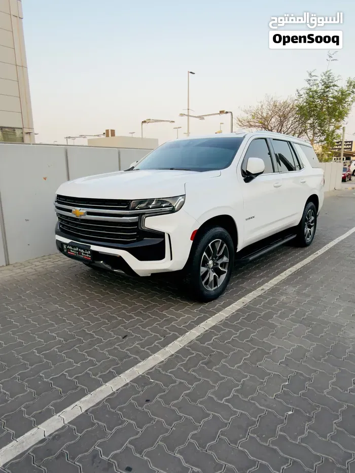 Chevrolet Tahoe 2022 photo 2