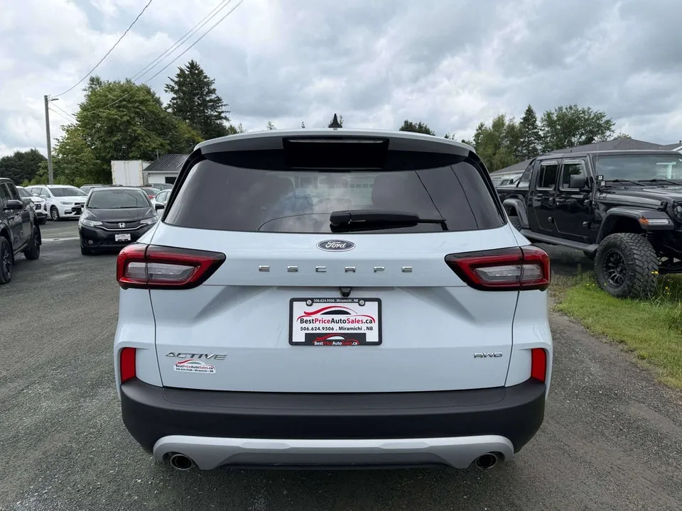 Ford Escape 2025 photo 5