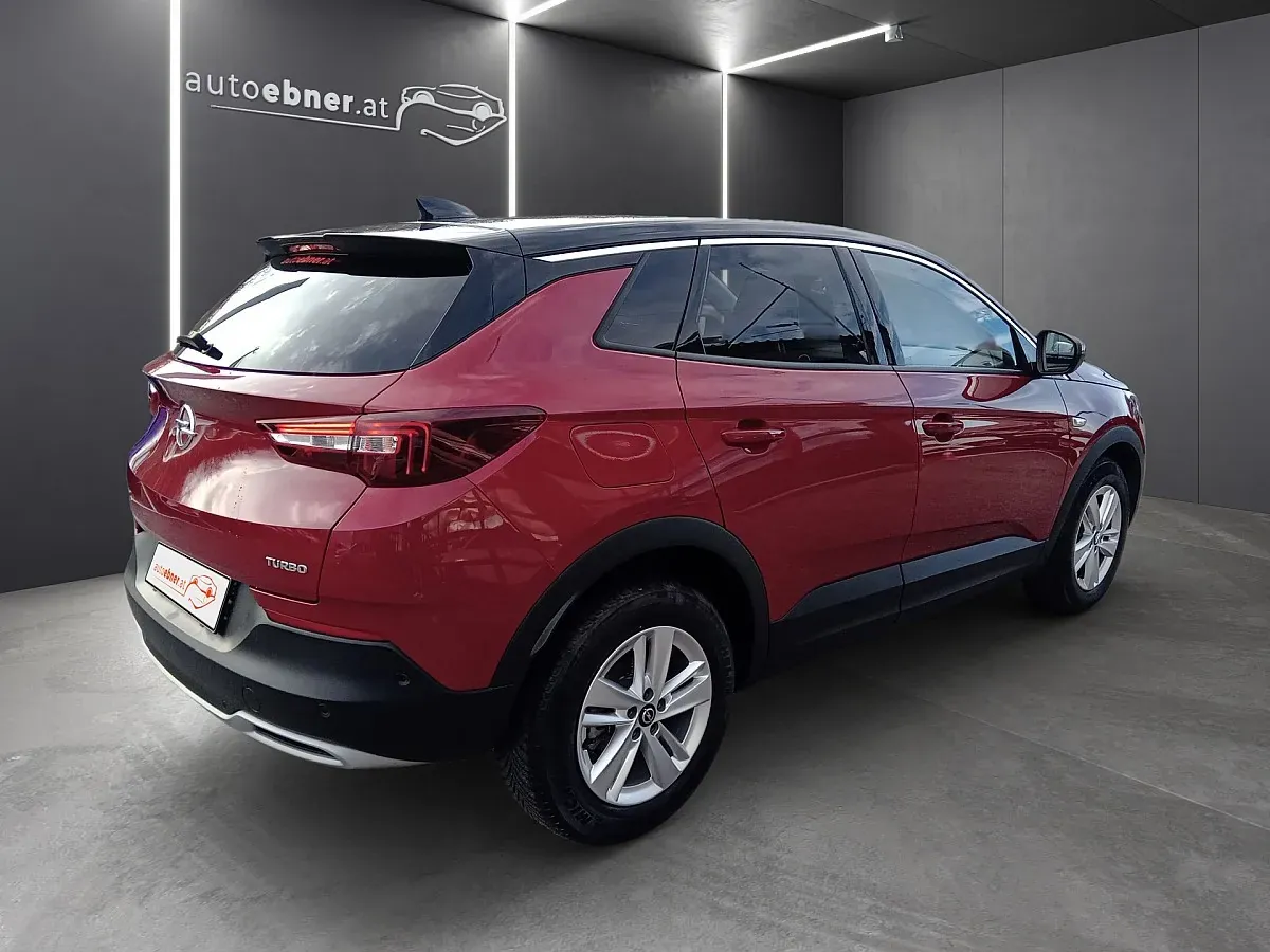 Opel Grandland X 2019 photo 2