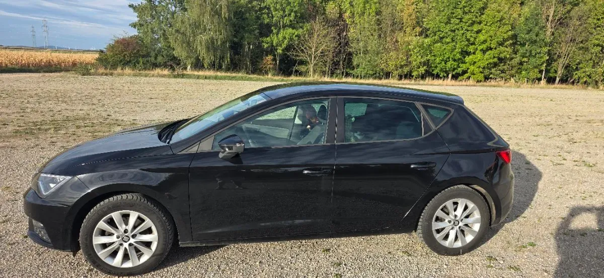 Seat Leon 2017 photo 2