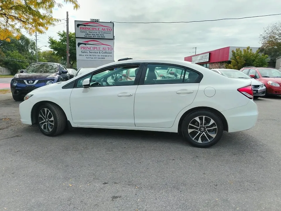 Honda Civic 2013 photo 2