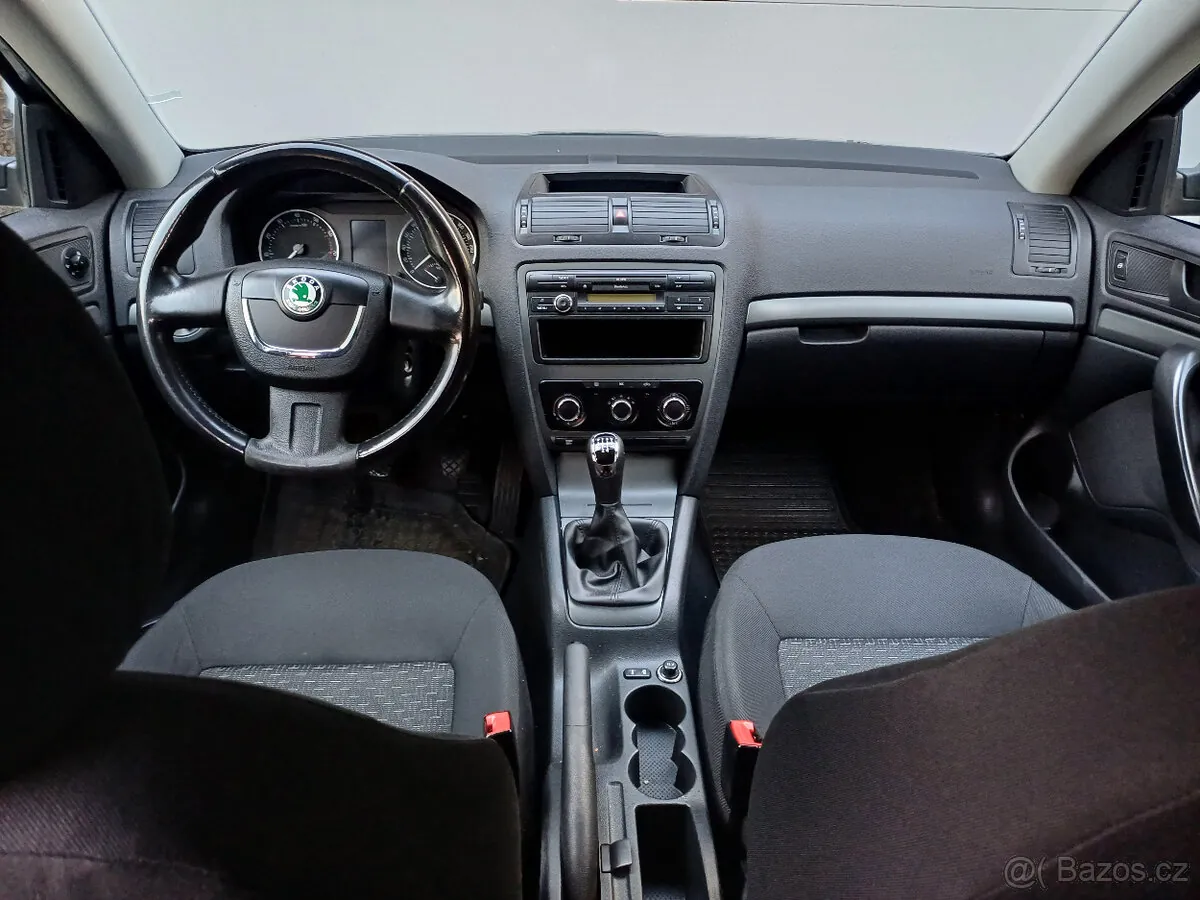 Skoda Octavia 2009 photo 5