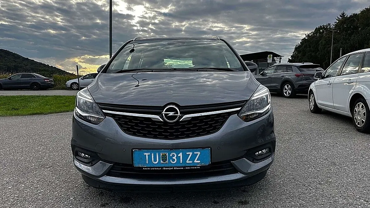 Opel Zafira