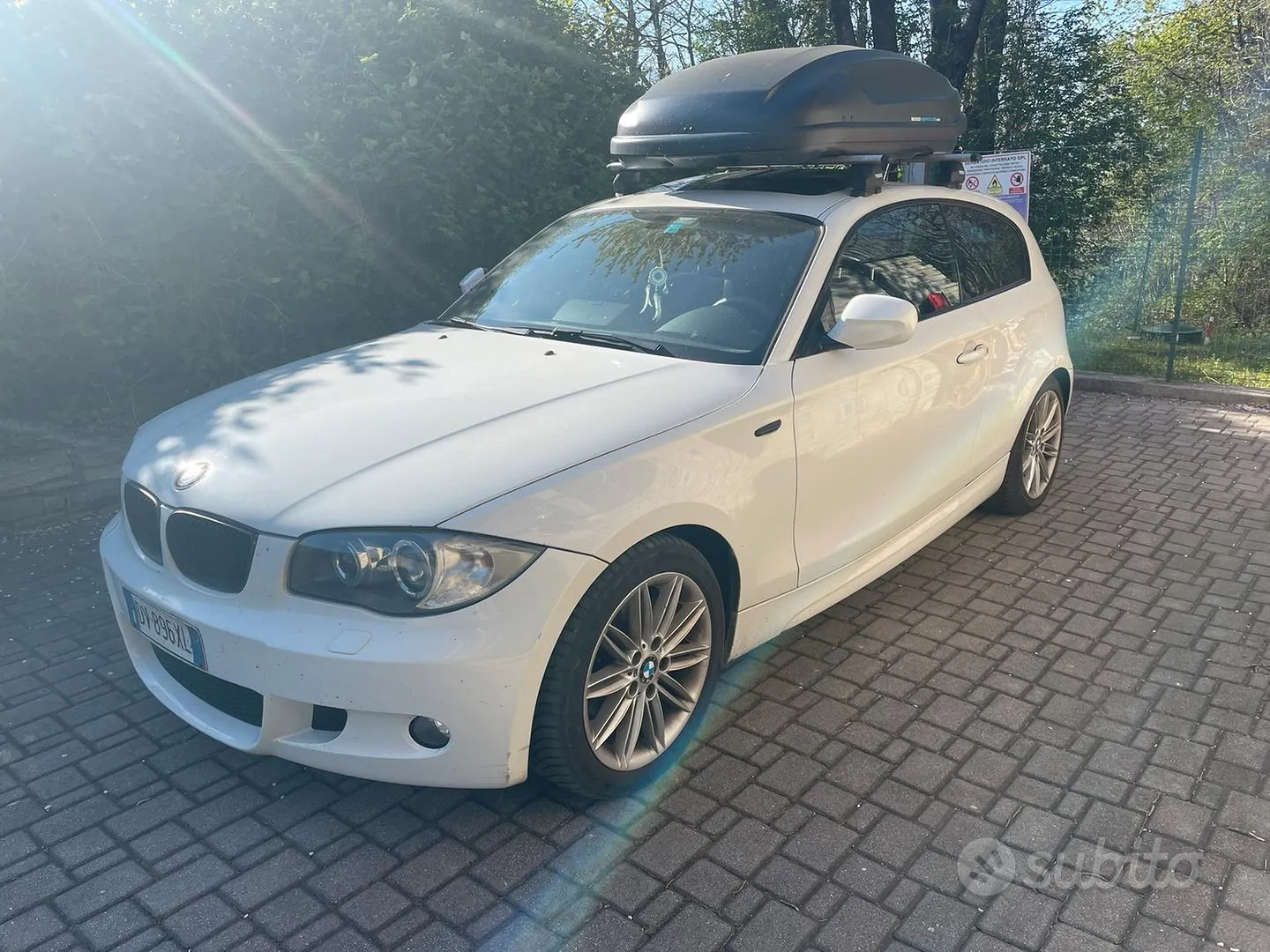BMW 1 Series 2009 photo 2
