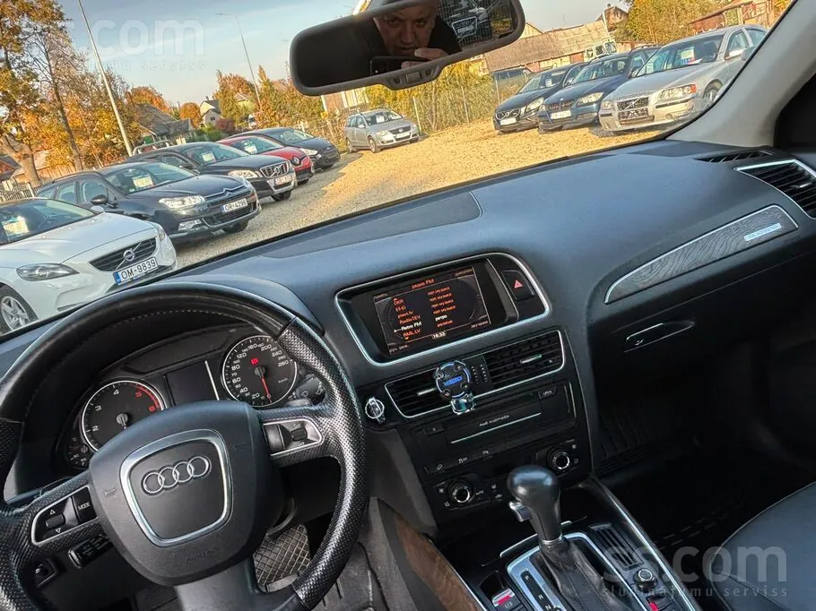Audi Q5 2010 photo 5