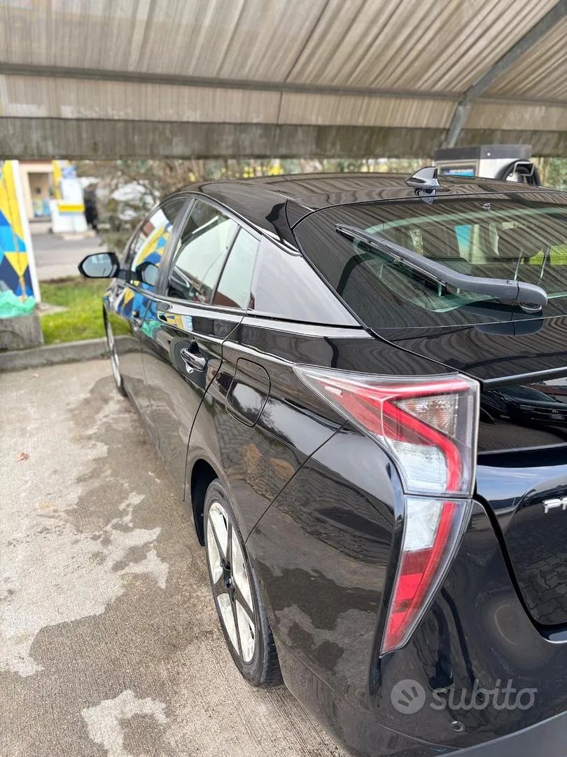 Toyota Prius 2016 photo 5