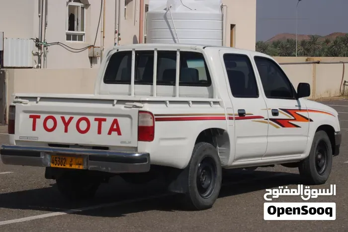 Toyota Hilux 1999 photo 4