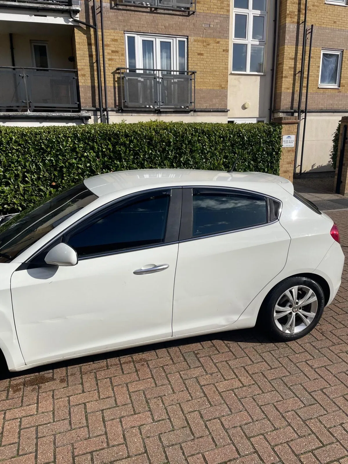 Alfa Romeo Giulietta 2013 photo 5