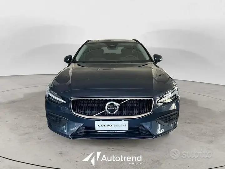 Volvo V60 2025 photo 3
