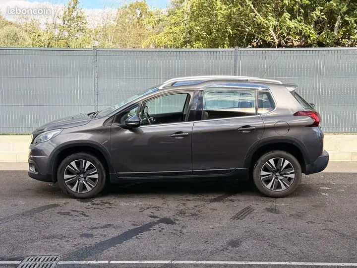 Peugeot 2008 2018 photo 4