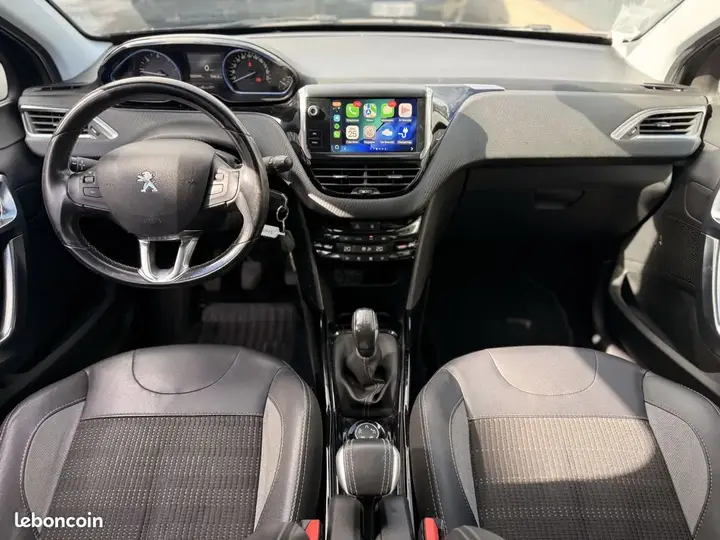 Peugeot 2008 2018 photo 2