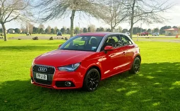 Audi A1 2011 photo 4
