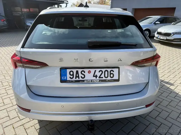 Skoda Octavia 2023 photo 4
