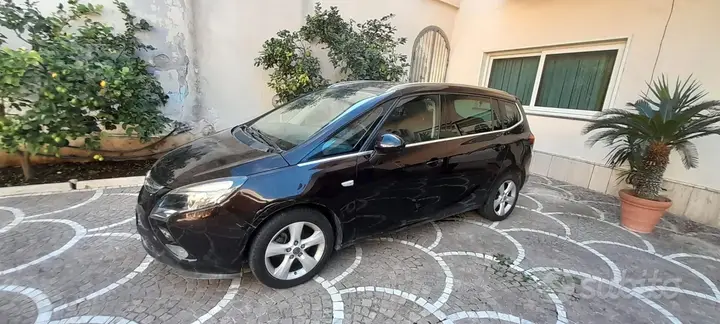 Opel Zafira Tourer 2015 photo 3