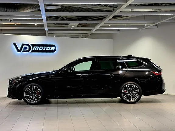 BMW 540D 2025 photo 2