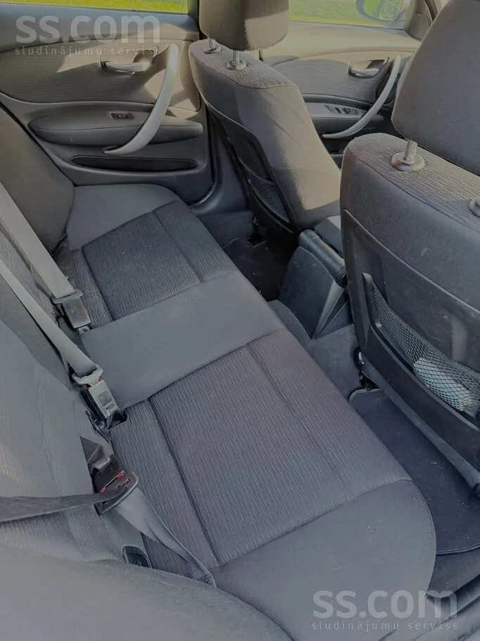 BMW 1 Series 2008 photo 5