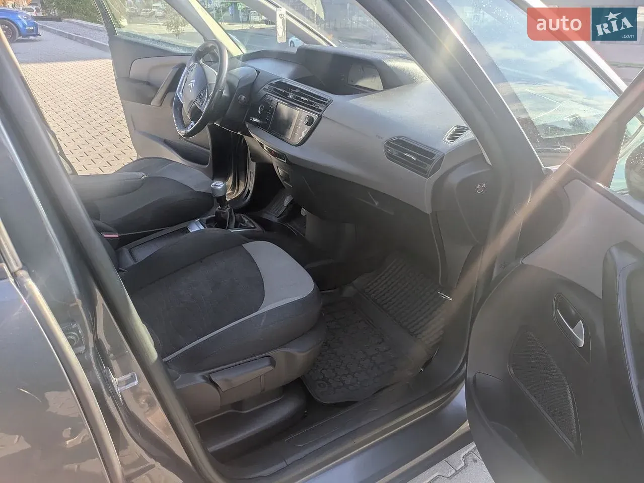 Citroen C4 Picasso 2014 photo 5