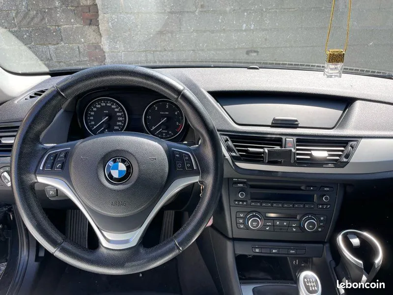 BMW X1 2015 photo 3