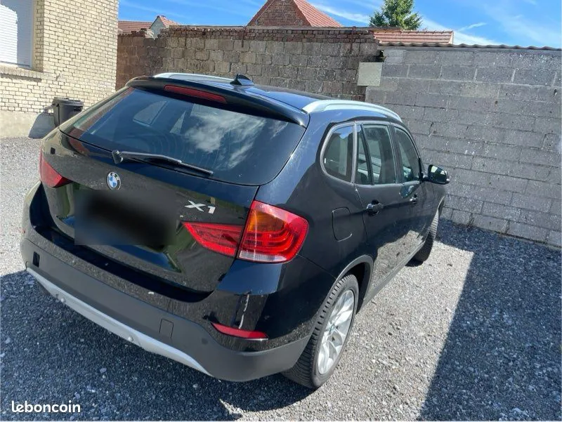 BMW X1 2015 photo 2