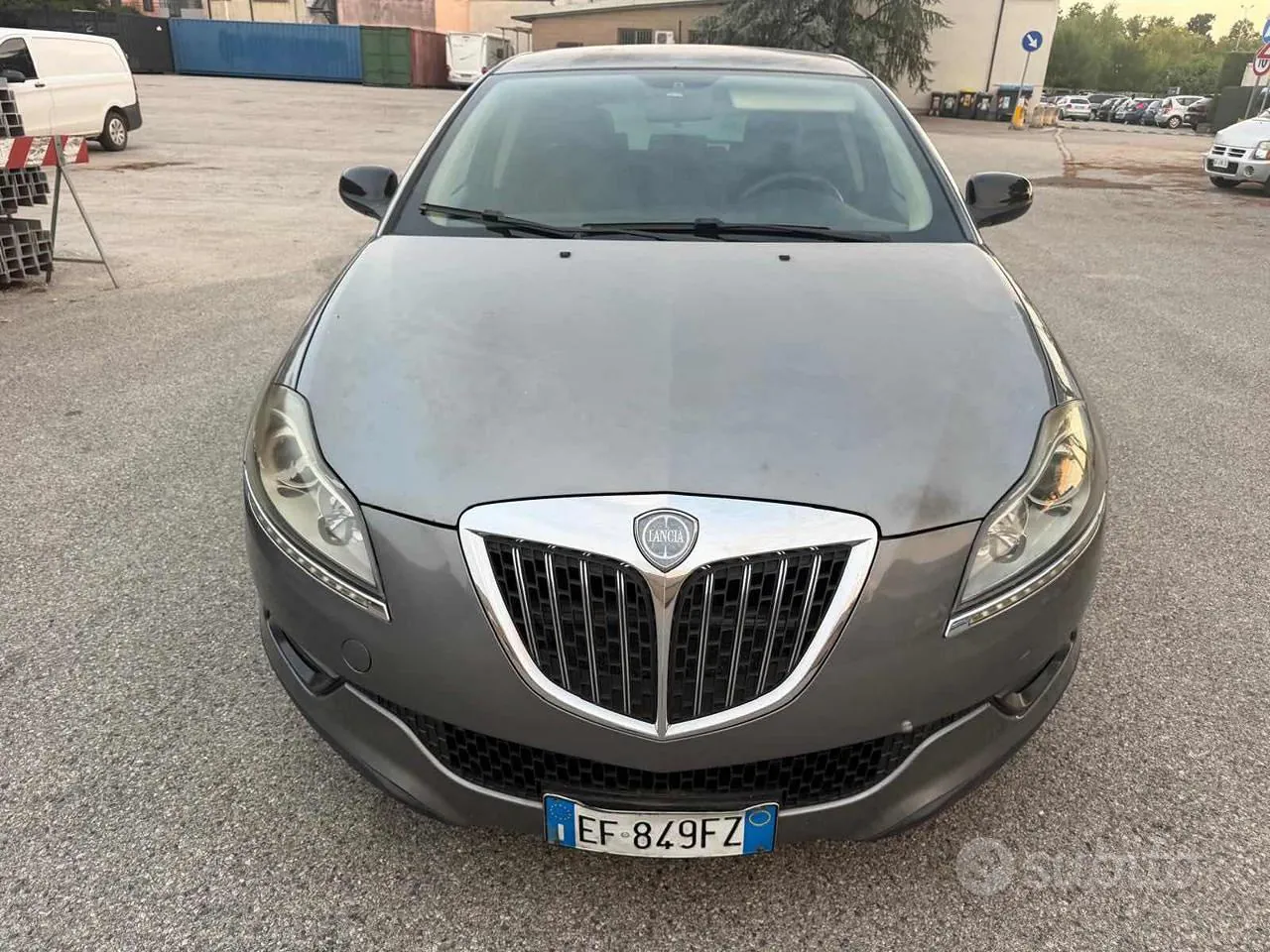 Lancia Delta 2010 photo 2
