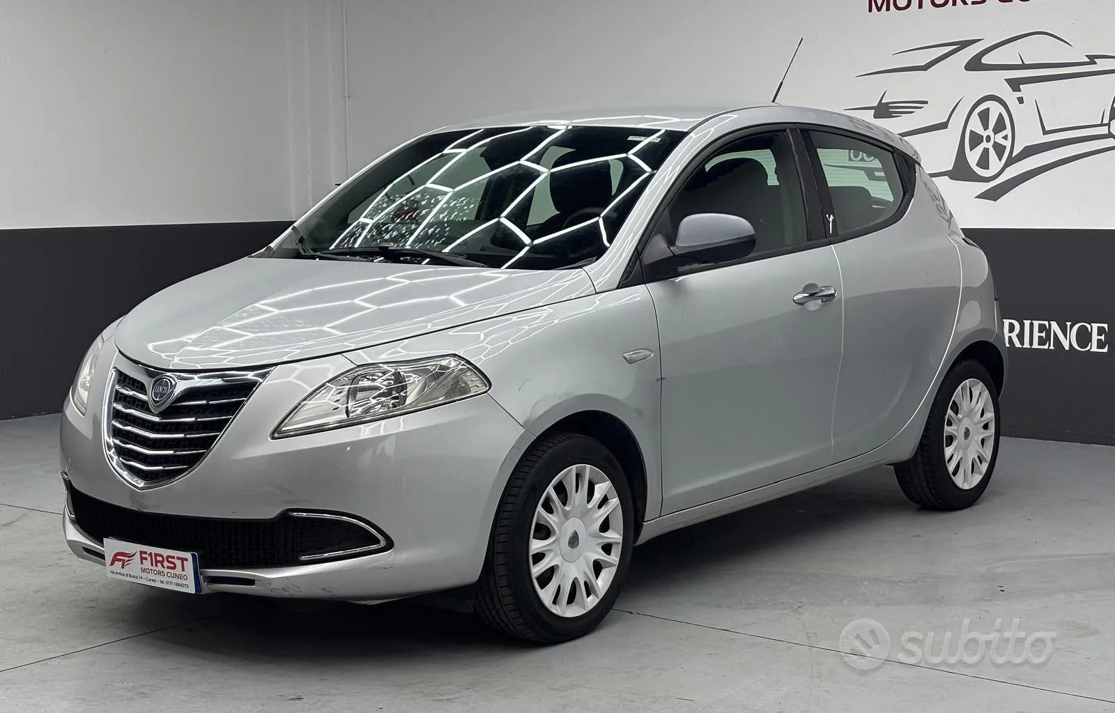 Lancia Ypsilon 2013 photo 4