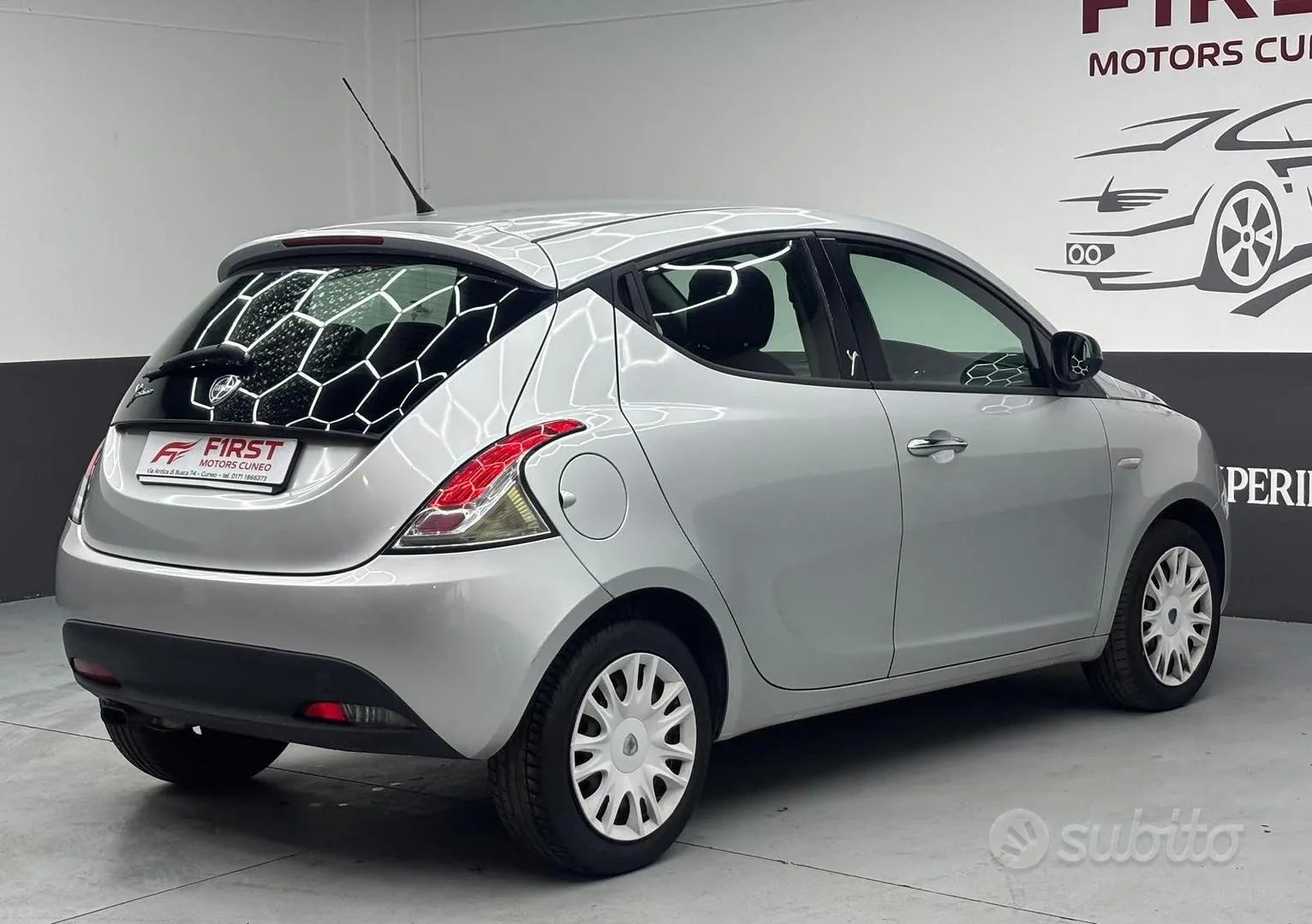 Lancia Ypsilon 2013 photo 5