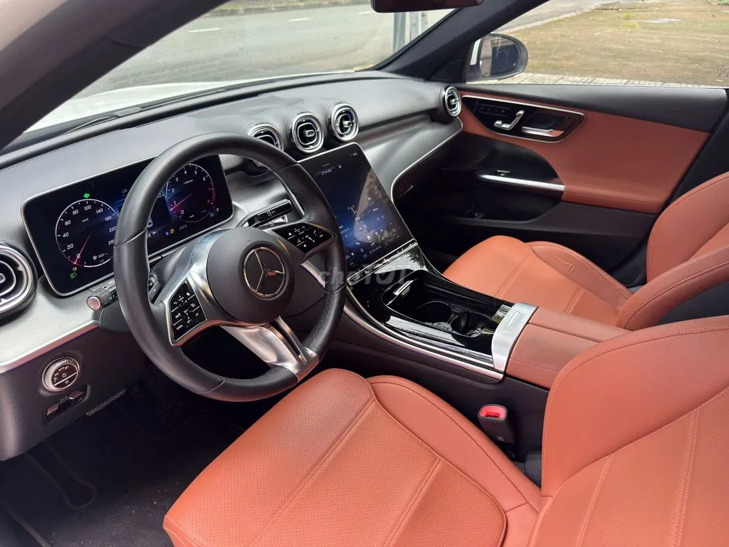 Mercedes-Benz C200
