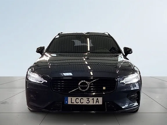 Volvo V60 2021 photo 2