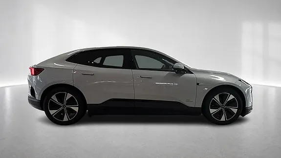 Polestar 4 2026 photo 4