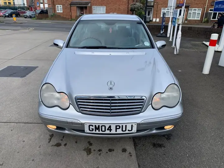 Mercedes-Benz C-Class 2004 photo 4