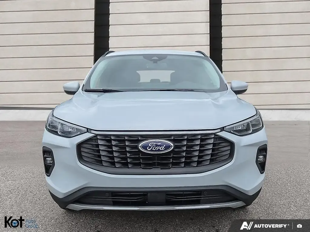 Ford Escape 2025 photo 3