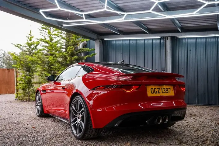 Jaguar F-Type 2019 photo 4