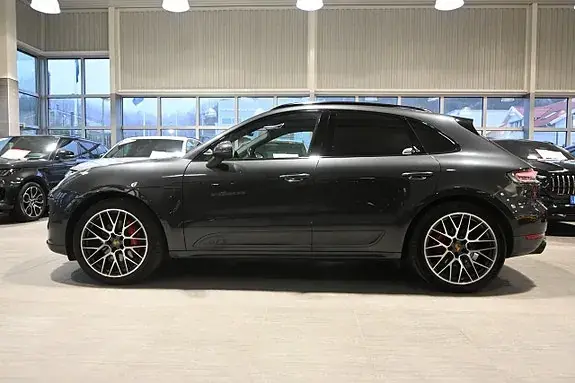 Porsche Macan 2021 photo 2