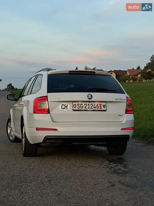 Skoda Octavia 2015 photo 5