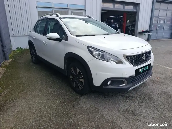 Peugeot 2008 2017 photo 3