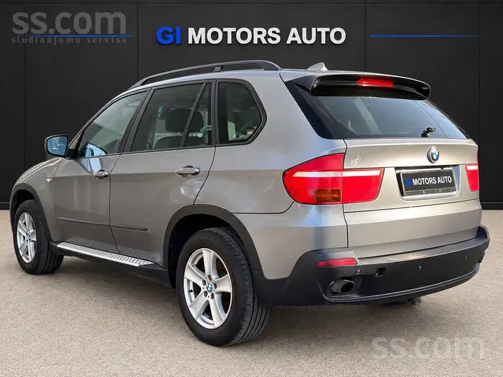 BMW X5 2009 photo 4
