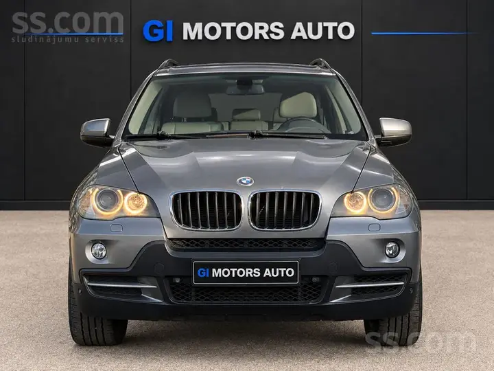 BMW X5 2009 photo 3