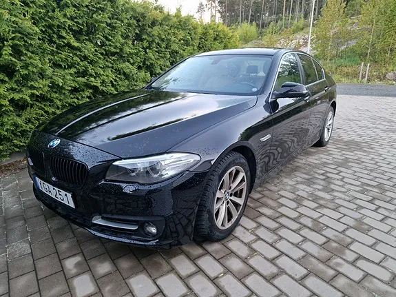 BMW 520D 2017 photo 2