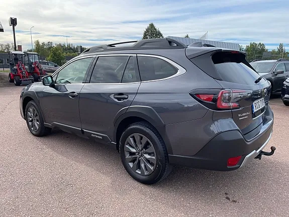 Subaru Outback 2025 photo 2