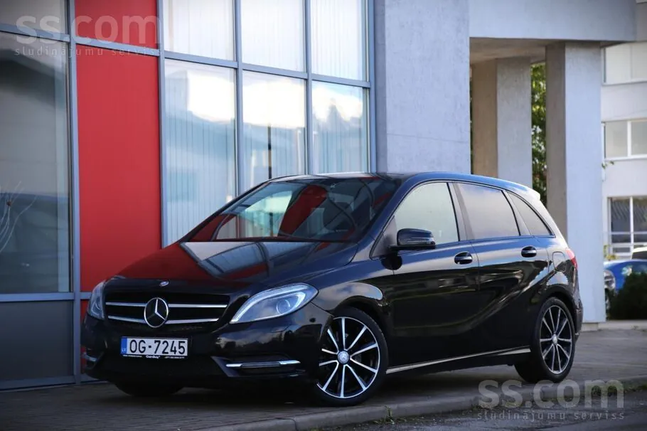 Mercedes-Benz B220