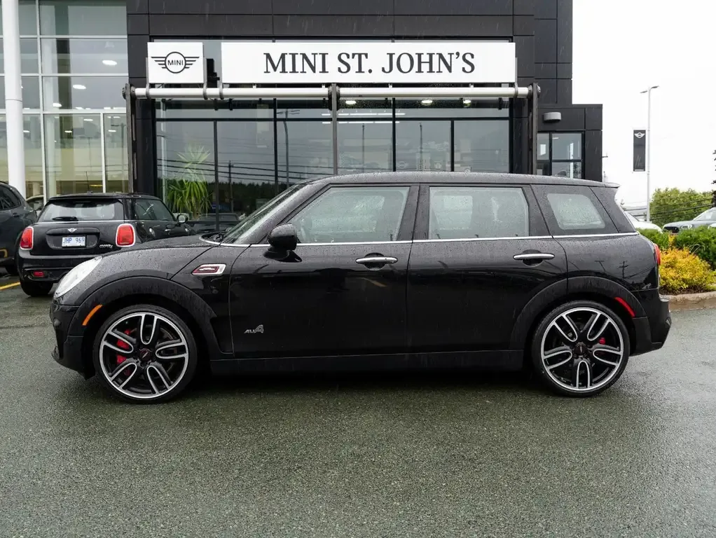 Mini Cooper Clubman 2018 photo 2