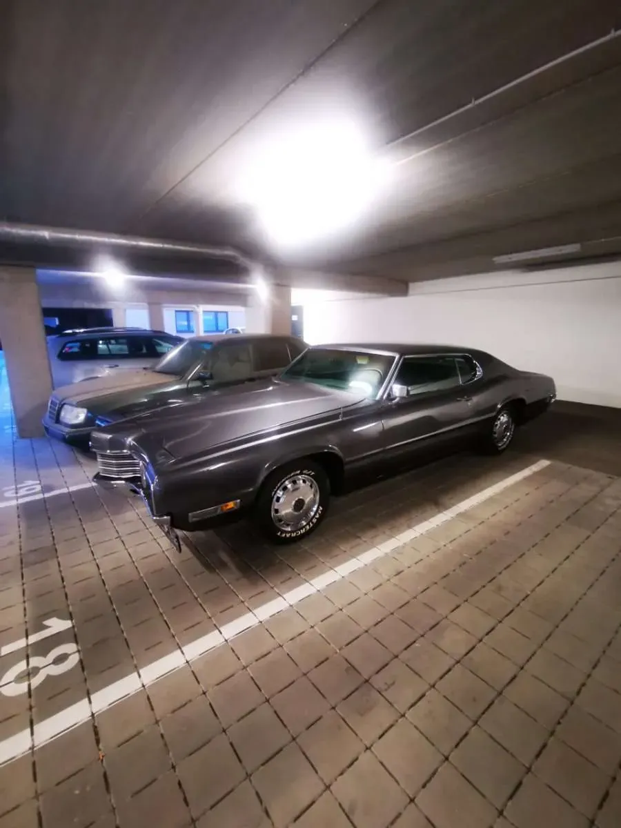 Ford Thunderbird 1971 photo 3