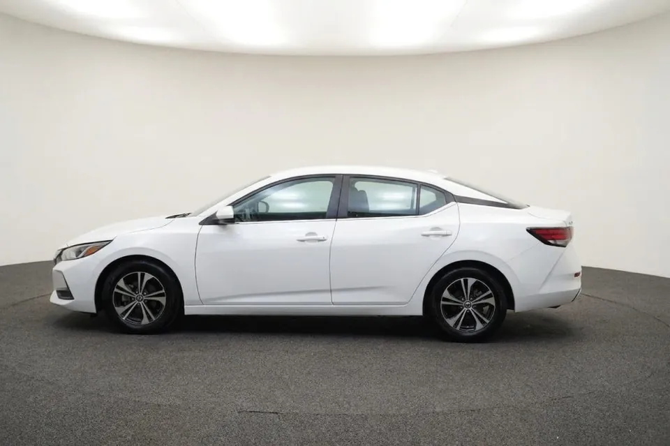 Nissan Sentra 2023 photo 2