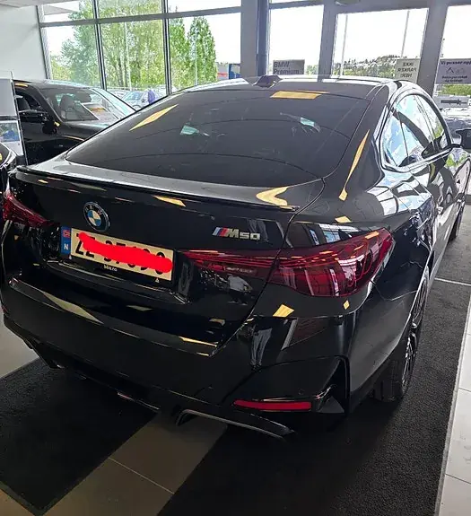 BMW I4 2025 photo 2