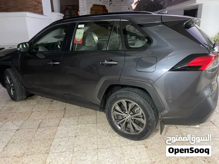 Toyota Rav 4 2025 photo 2