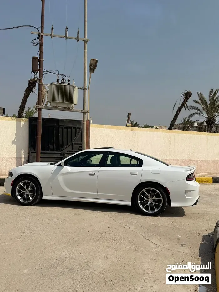 Dodge Charger 2021 photo 2