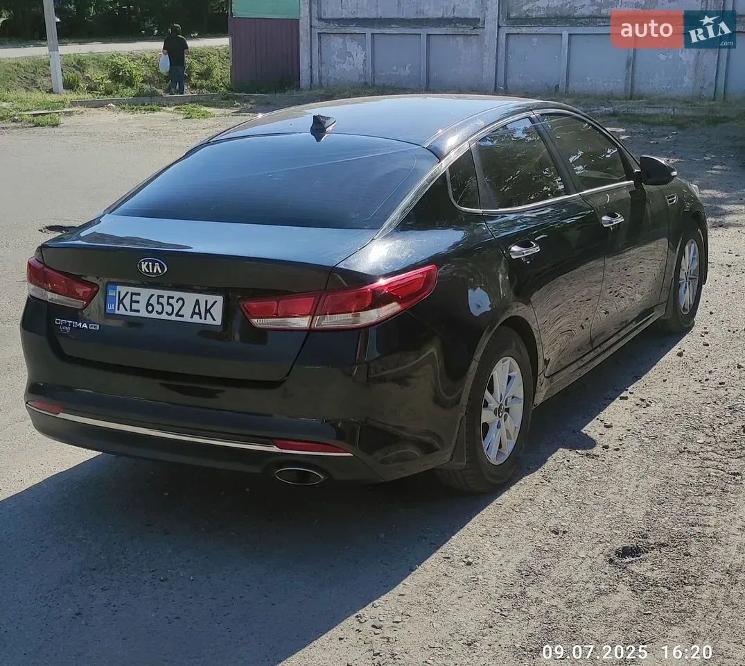 Kia Optima 2017 photo 4