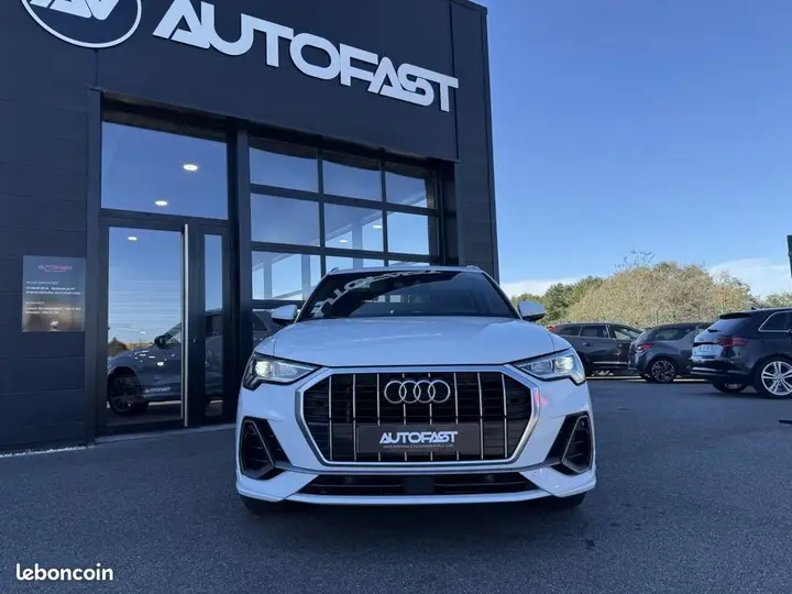 Audi Q3 2021 photo 4